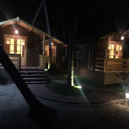 Breezywood Resort Mālvan Dış mekan fotoğraf